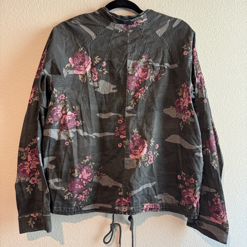Democracy Rose & Camo Bomber Jacket Womens Large Lightweight Grunge Gorpcore - Picture 2 of 10